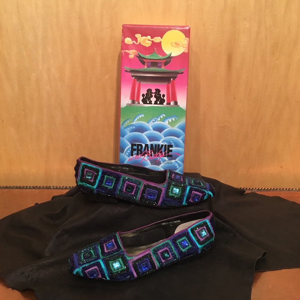 🌲EUC VINTAGE Beverly Feldman Embellished Flats🌲